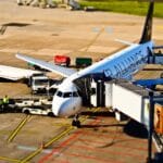 airport-1105980_1280