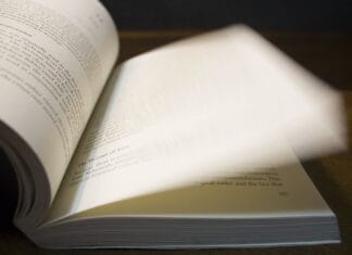 Poezja, która budzi serce