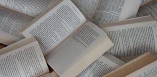 Dlaczego bon podarunkowy na książki to najlepszy wybór dla wymagającego czytelnika?